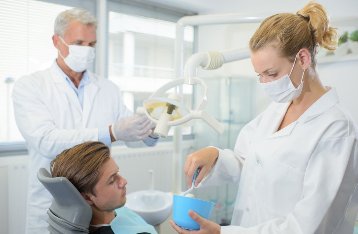 Movilidad de los implantes dentales